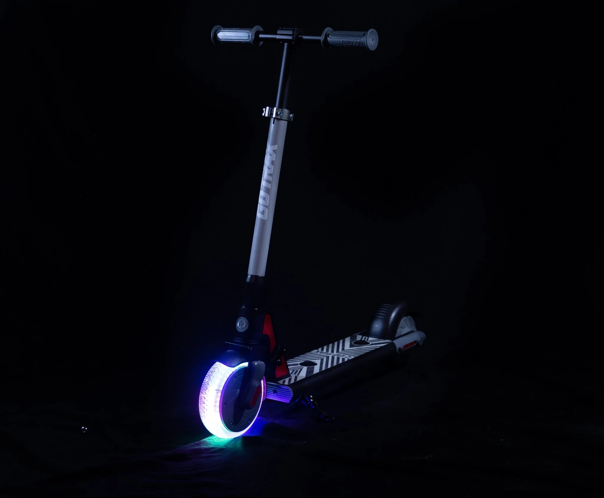 GKS Lumios Electric Scooter for Kids - Image 5