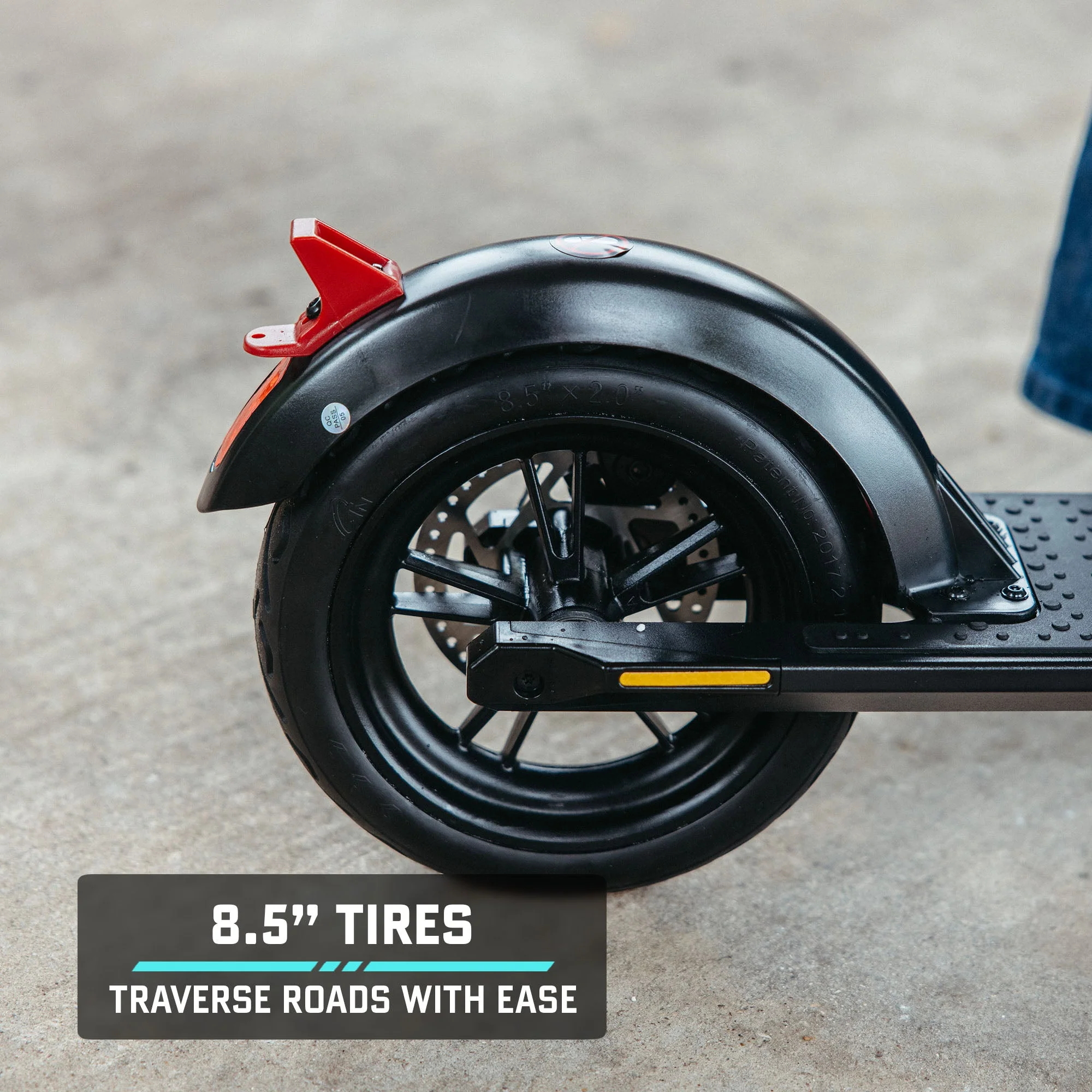 GXL V2 Lightweight Scooter - Image 10