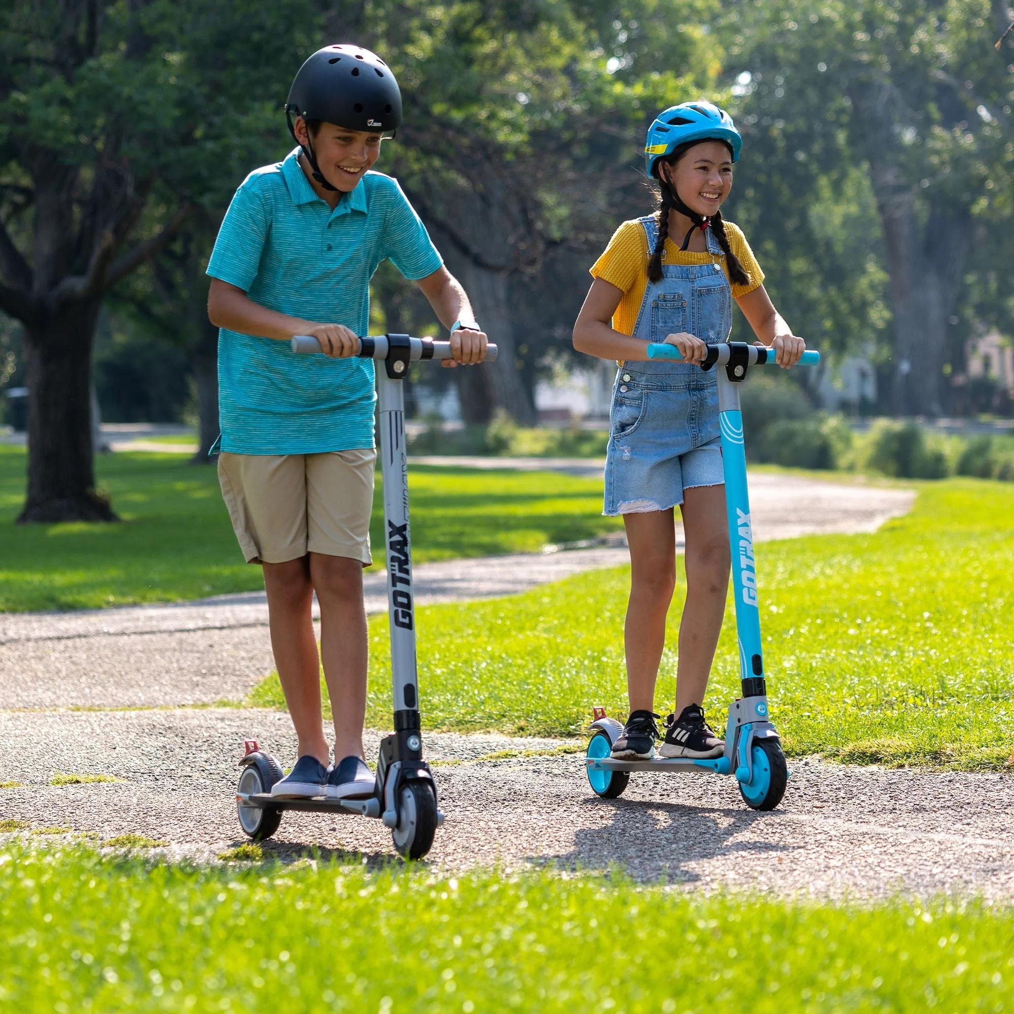 Vibe Electric Kick Scooter for Teens - Image 5
